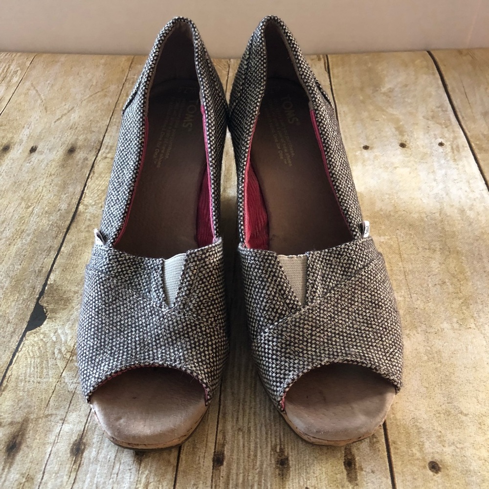 Toms herringbone brown metallic peep toe wedge 7.5